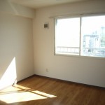 寝室・窓 寝室・窓